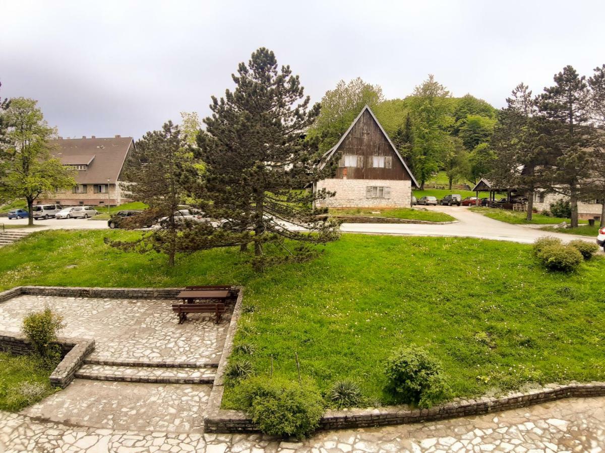 Apartamento Sweet Dreams Plitvička Jezera Exterior foto